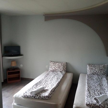 Dariya Guest House Sapareva Banya Luaran gambar