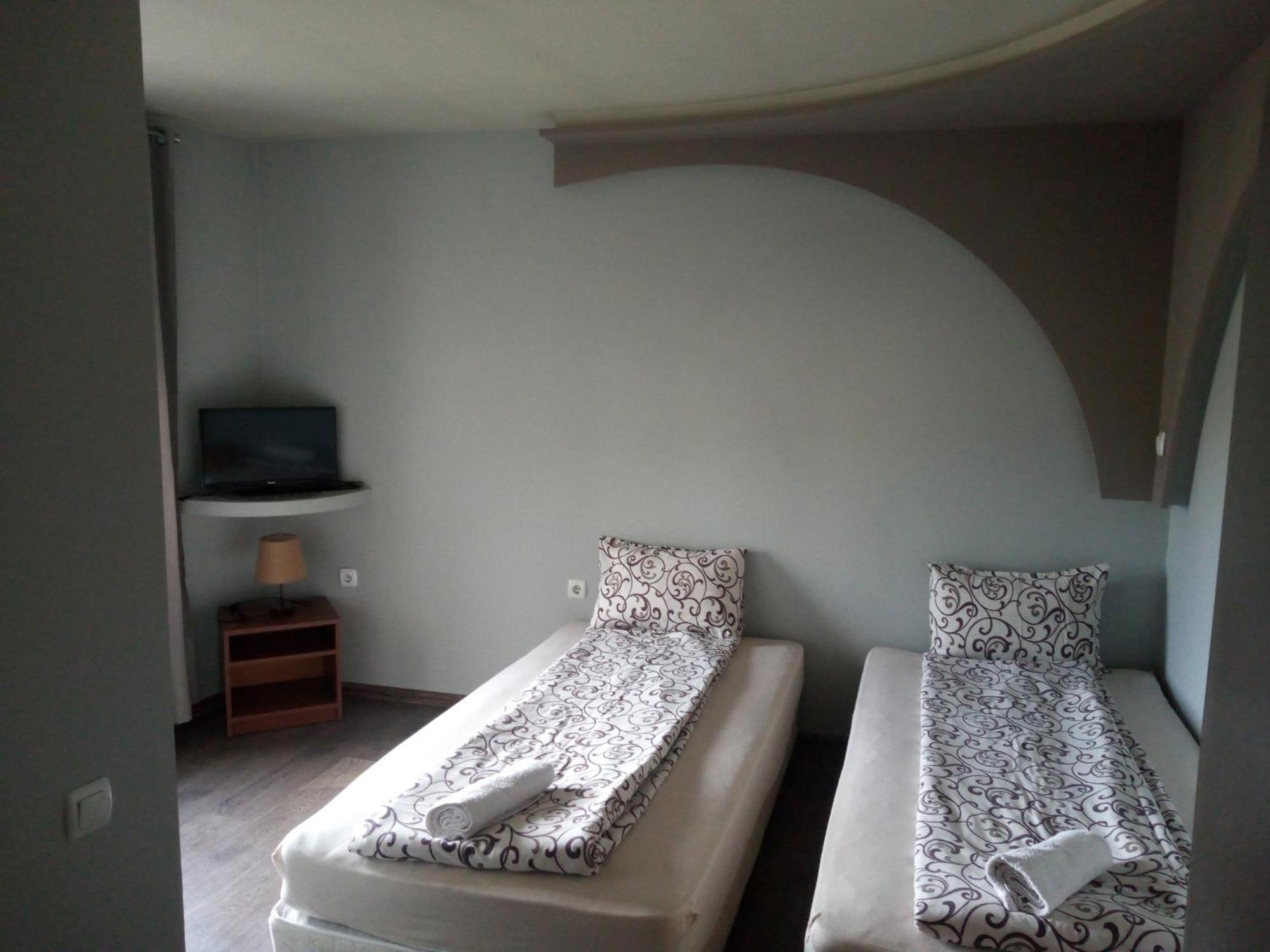 Dariya Guest House Sapareva Banya Luaran gambar